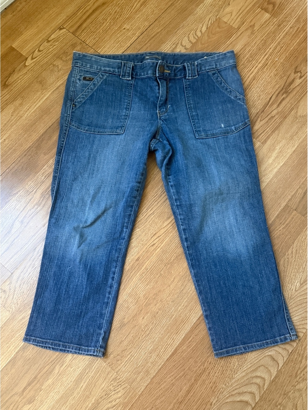 Gap capris Women's Blue Denim Jeans Size 12